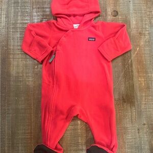 Patagonia Baby Fleece Bunting Pram Suit One Piece Hooded Zip Hot Pink EUC